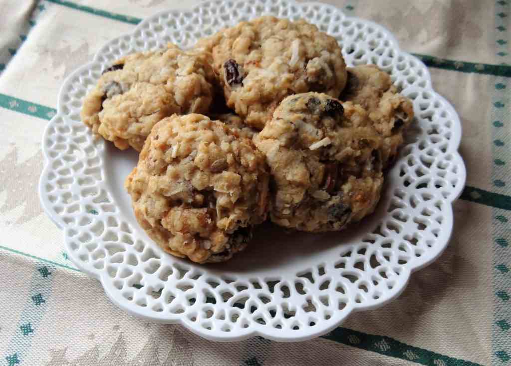 Old Fashioned Oatmeal Raisin and Coconut Cookies